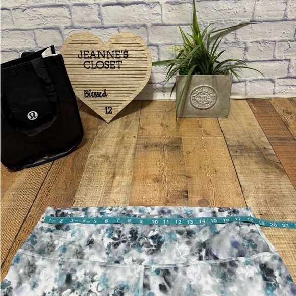 Lululemon Align HR Short 6” Kaleidofloral Multi Plus Size 20 - Picture 15 of 15